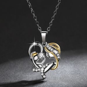 Collana con ciondolo a cuore Mamma e Bambino in acciaio inossidabile con zirconi cubici, catena classica, regalo per la Festa della Mamma 2022 - Product Image 3