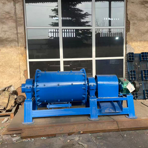 Broyeur à boulets compact pour mines d'or 900*1800 avec moteur AC haute performance et pompe à engrenages pour l'extraction <span class=keywords><strong>de</strong></span> galets <span class=keywords><strong>de</strong></span> <span class=keywords><strong>rivière</strong></span>, basalte et calcaire - Product Image 2