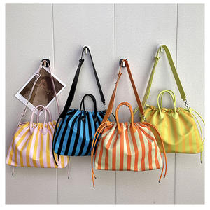 Sacs fourre-tout décontractés pour femme Sac à bandoulière d'épicerie pour le travail Plage Déjeuner Voyage Shopping <span class=keywords><strong>Shopper</strong></span> Sacs à main avec bande - Product Image 6