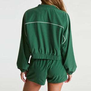 <span class=keywords><strong>Ensemble</strong></span> de survêtement de sport vintage 2 pièces personnalisé avec logo pour <span class=keywords><strong>femme</strong></span> : veste coupe-vent zippée courte et pantalon de <span class=keywords><strong>jogging</strong></span> athlétique à séchage rapide - Product Image 2