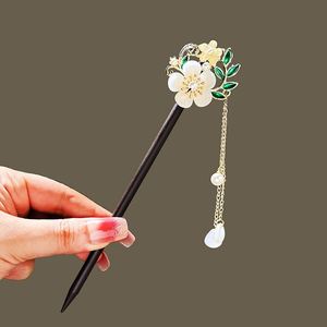 Horquilla antigua hecha a mano de madera negra, palillos para el cabello con borlas de flores, horquilla de madera estilo chino, palillo para el cabello con movimiento. - Product Image 6