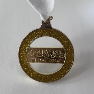 Médailles gravées promotionnelles de cadeaux d'affaires en alliage de zinc imprimés UV écologiques pour des sports et des jeux fabriqués au Vietnam - Product Image 6