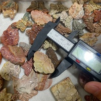 Vente en gros - Nouveauté : sculptures en agate naturelle d'Alxa Alashan, motifs papillon, fleur, renard, artisanat en quartz cristallin pour la décoration