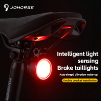 Feu arrière de vélo intelligent JOHORSE, rechargeable USB-C, 24 LED COB, 100 lumens, étanche, pour la conduite nocturne sur VTT et vélo de route