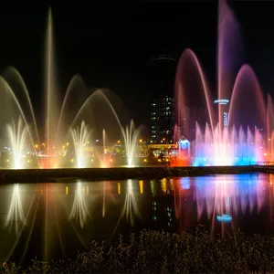 China Wholesale Programmable Customized Outdoor RGB Led Light Dancing Water Floated Musical Fountain