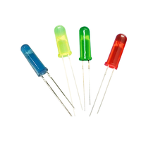 Perles lumineuses LED vertes haute luminosité de 4 mm, à insertion droite, pieds longs 4*H8 5V