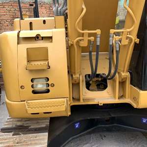 รถขุดไฮดรอลิกตีนตะขาบ CAT313C มือสอง น้ำหนัก 14 ตัน สำหรับขาย พร้อมมอเตอร์ปั๊มหลัก ราคาถูก มีสินค้าในสต็อก รุ่นปี 2019 จากสหรัฐอเมริกา - Product Image 4