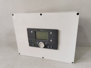 RBM100-00 Rbm10000 เทอร์โมสตัทควบคุมอุณหภูมิ Rvs63 สำหรับ PLC - Product Image 1