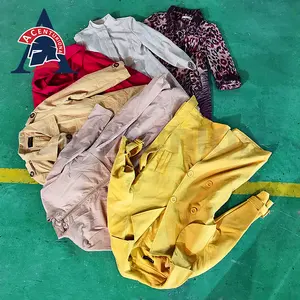 Тренчкот Женский, одежда для женщин, одежда для женщин, Корейская одежда для подержанных вещей, тюки от Великобритании, 45-50 кг