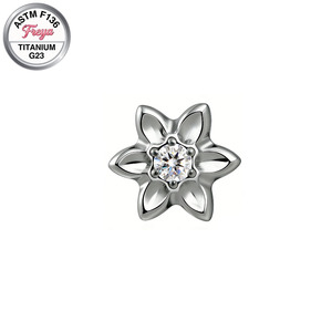 Lindos pendientes <span class=keywords><strong>de</strong></span> flor para novia, aretes finos <span class=keywords><strong>de</strong></span> <span class=keywords><strong>titanio</strong></span> para mujer, aretes coreanos chapados en oro para la <span class=keywords><strong>nariz</strong></span>, joyería para <span class=keywords><strong>piercing</strong></span>. - Product Image 3