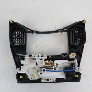Unità di Controllo Climatico 759138-7014 Toyota Yaris Verso Mk1 99-05 Usata (78413) - Product Image 2