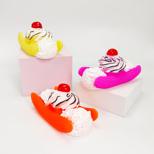 Fabrikant Groothandel Schattig Bananensplit Hondenspeeltje, Interactief Piepspeeltje voor Honden, Verkrijgbaar in Meerdere Kleuren - Product Image 4