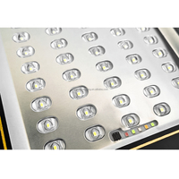 Projecteurs solaires LED d'extérieur TNL, lampadaires IP65 en alliage d'aluminium, alimentés par batterie, avec certificats CCC et RoHS
