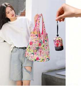 Nueva Llegada de Bolsos de Diseñador, Bolsas de Compras Reutilizables Grandes, Bolsas de Compras con Productos para el Cuidado de la Piel al por Mayor - Product Image 6