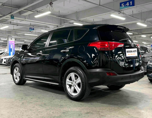 Toyota <span class=keywords><strong>RAV4</strong></span> Rongfang <span class=keywords><strong>2014</strong></span> Usado, Alta Calidad, 2.5L CVT <span class=keywords><strong>4WD</strong></span>, Edición Urbana, Asientos de Cuero, Volante a la Izquierda, Automático - Product Image 2