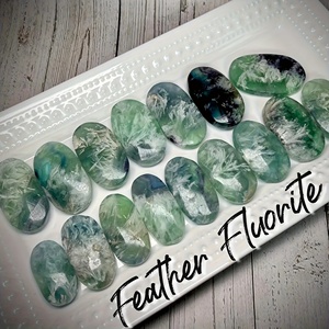 Cristal de fluorite en forme de paume, pierre de guérison naturelle polie, forme ovale, pierre de poche pour décoration d'intérieur unique et cadeaux de vacances, vente en gros - Product Image 5