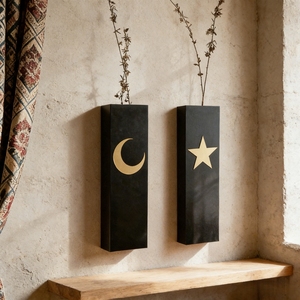 Étagère murale Art Déco moderne en bois noir, motif étoile et lune - Vase mural flottant pour salon, chambre, décoration intérieure Rosa Home RH-D150 - Product Image 5