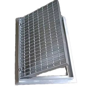 Rejilla <span class=keywords><strong>de</strong></span> Drenaje Cuadrada <span class=keywords><strong>de</strong></span> Acero Plateado Personalizable, Resistente a la Oxidación, Galvanizada en Caliente, Duradera, Diseño Contemporáneo Xintong 3D para <span class=keywords><strong>Apartamentos</strong></span> - Product Image 1