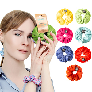 Nieuw Type Top Verkoop Reproduceerbare Haarbanden Oversized <span class=keywords><strong>Scrunchies</strong></span> Grote Zijde Satijn Haar <span class=keywords><strong>Scrunchies</strong></span> Voor Vrouwen Accessoires - Product Image 2