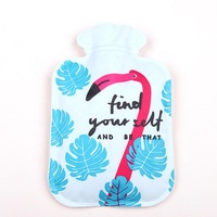 Joli sac à eau chaude rempli d'eau, vente en gros de chauffe-mains en pvc cartoon logo cadeaux d'hiver mini bouteille à eau chaude en pvc pour l'hiver