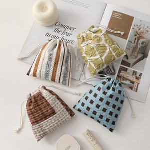 Sac à cordon de dessin animé, sac de rangement pour étudiants, sac à rouge à lèvres, trousse de maquillage, trousse de toilette, ensemble de trois pièces, sac de rangement patchwork anti-<span class=keywords><strong>poussière</strong></span> pour femmes - Product Image 1