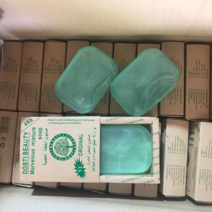 สบู่กลีเซอรีนทำด้วยมือ<span class=keywords><strong>ม</strong></span>ีกลิ่นหอ<span class=keywords><strong>ม</strong></span>สีเขียวสดสูตรสำหรับการฟอกสีผิวตา<span class=keywords><strong>ม</strong></span>ธรรมชาติและการทำความสะอาดอย่างอ่อนโยน<span class=keywords><strong>ท</strong></span>ุกวัน - Product Image 2