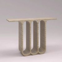 Console moderne de luxe en travertin avec panneau à ouvertures cintrées style bois pour entrée de maison, salon, mobilier d'hôtel