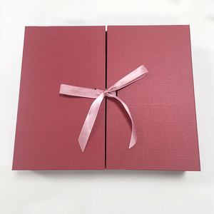 Boîte cadeau pliante à double <span class=keywords><strong>porte</strong></span> personnalisée, emballage exquis pour vêtements, chaussures, cadeaux (avec ruban) - Product Image 1