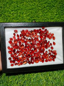 พลอยสีแดงธรรมชาติเจียระไนเจียระไนแบบเหลี่ยมเพชรพลอยสำหรับทำเครื่องประดับอัญมณีเป็นจำนวนมาก - Product Image 2