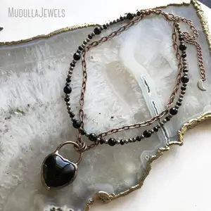 NM45926 Natural Gemstone Black Onyx Beaded Puffed Heart Necklace Antique Copper Plated Witch Wicca Talisman Jewelry