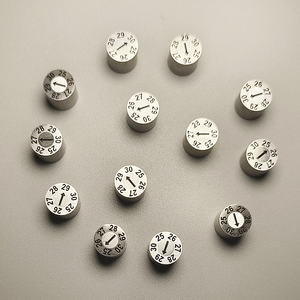 Tùy biến khuôn phần ba nằm kết hợp ngày chỉ ra đánh dấu tem năm tháng ngày chèn kim loại ngày tem - Product Image 2