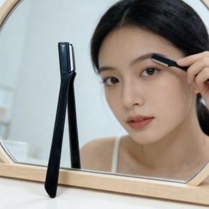 Maquinilla Eléctrica para Cejas al por Mayor del Fabricante, Recortadora Portátil Simple con Cubierta - Product Image 1