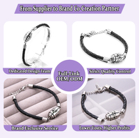 Bracelet spirale en acier inoxydable 316L, artisanal, durable, unisexe, en cuir noir, avec huile anti-moustiques aromathérapeutique.