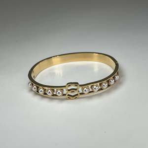 BBBA-03983 กำไลข้อมือแฟชั่น อุปกรณ์เสริมที่หรูหราและมีสไตล์สำหรับผู้หญิง - Product Image 1