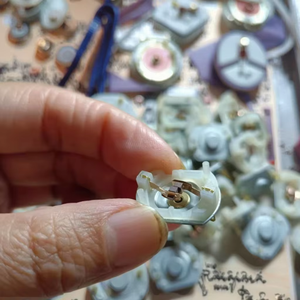 <span class=keywords><strong>Motor</strong></span> de CC de Alta Velocidad Fk-130, 12 V, 70000 rpm, Gran Orificio de Ventilación de Refrigeración, Imán de Neodimio para Coches de Carreras, Modelos de Pasatiempos Personalizados - Product Image 4