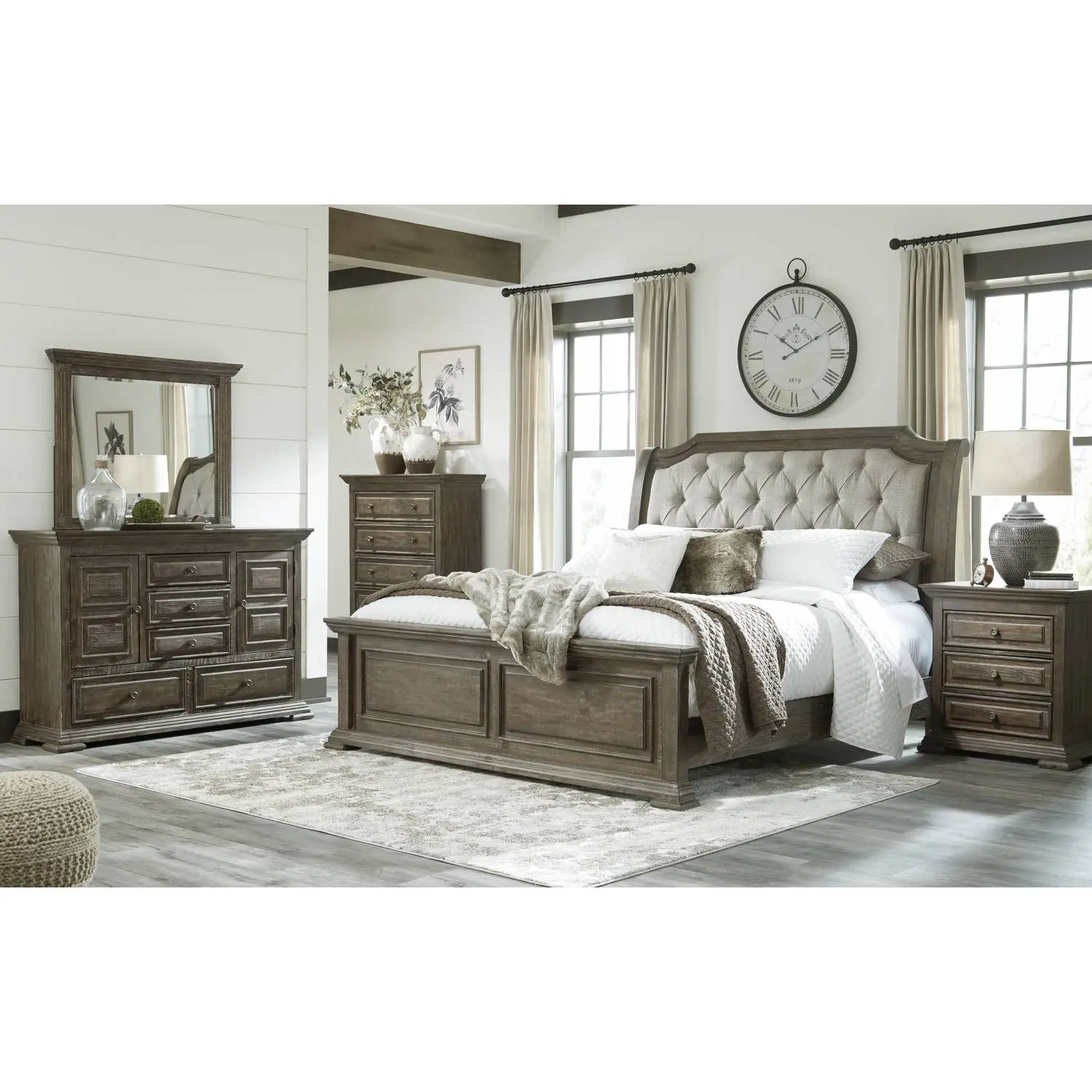 Vente en gros d'ensembles de chambre à coucher d'hôtel meubles classiques meubles de chambre à coucher de style américain lit King Size en bois personnalisé B813UPH