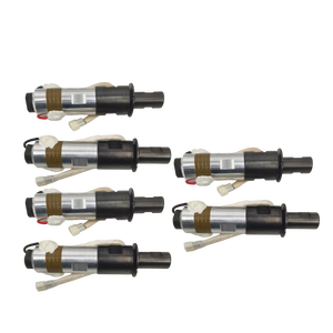 20kHz 2000W liên tục <span class=keywords><strong>OEM</strong></span> giá earloop Máy hàn Máy phát điện tần số 2000 siêu âm hộp - Product Image 2