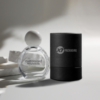 Flacon de parfum en verre transparent de luxe à motif rayé de 100 ml avec pompe pulvérisatrice et couvercle plat en verre épais