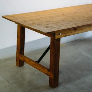 Table de ferme pliante en bois de pin recyclé massif de qualité à vendre - Product Image 1