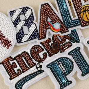 2025 gros fer personnalisé sur patchs de Baseball Chenille sergé tissu paillettes et paillettes Football patchs - Product Image 2