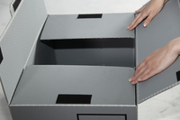 Conteneur en plastique ondulé PP pliable robuste avec cloison en carton alvéolaire et velcro pour le stockage et le transport