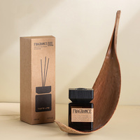 Diffuseur parfumé de parfum de modulation professionnel d'épices de haute qualité Diffuseur de roseaux multi-parfums avec des bâtons