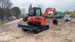 Excavatrices Kubota KX155-3 d'occasion fabriquées au Japon |   Excavatrice sur chenilles d'occasion de 5 tonnes |   Mini-excavatrice de haute qualité à vendre - Product Image 4