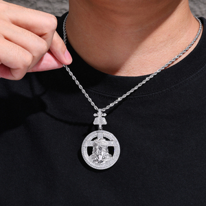 Colgante de Lujo Estilo Hip Hop con Cabeza de Jesús Crucificado y Diseño de Biblia, Plata 925, Moissanita VVS y Diamantes de Imitación - Product Image 5