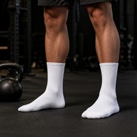 Chaussettes de sport en tissu éponge de qualité supérieure pour la vente en gros, avec logo personnalisé, soutien de la voûte plantaire, idéales pour l'entraînement de basketball