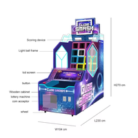 Machine de jeu d'arcade Sourcefactory Cube Smash 220V à monnayeur, jeu de lancer de balles et de frappe, avec fonction de rédemption de tickets, version anglaise, pour intérieur