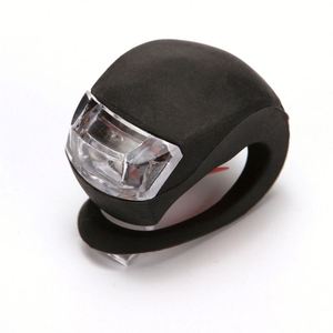 Lumière de sécurité LED pour vélo et trottinette, sangle en silicone, feu arrière pour casque avant/arrière, équipement de conduite nocturne, logo personnalisé promotionnel - Product Image 4