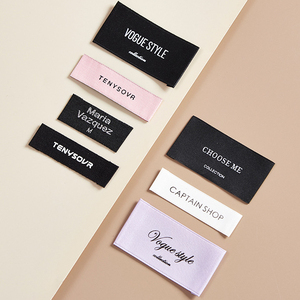 Étiquettes tissées personnalisées en satin avec logo de marque, étiquettes de vêtement pliées en bout, étiquettes tissées pour le cou pour vêtements - Grande Vente - Product Image 4