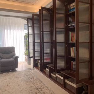 Estantería Moderna Personalizada de Madera de Nogal Negro/Cerezo <span class=keywords><strong>con</strong></span> Puertas de Vidrio para Sala de Estar, Estilo Influencer - Product Image 5
