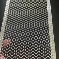 Grille de protection de gouttière en métal perforé à mailles losangées en aluminium sur mesure OEM pour le drainage des eaux de pluie et la protection contre les feuilles